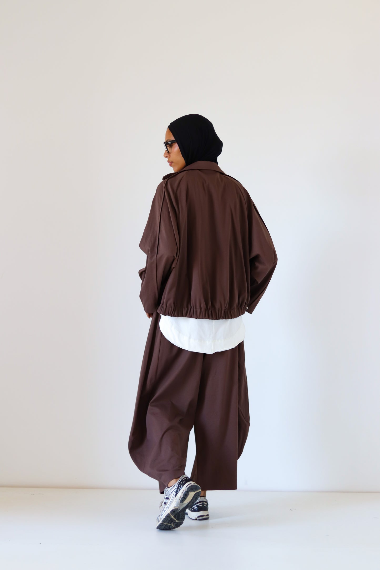 Chill Mode Balloon Set — Brown