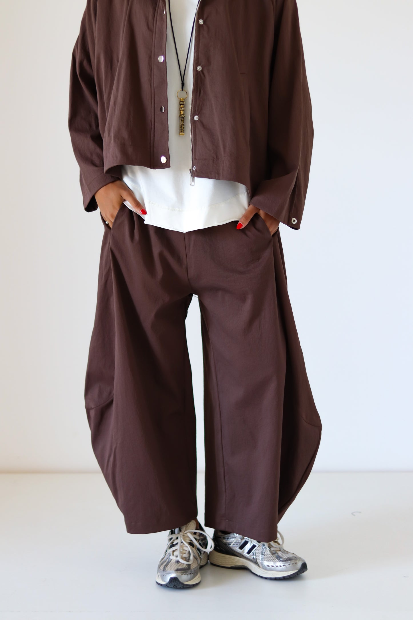 Chill Mode Balloon Set — Brown